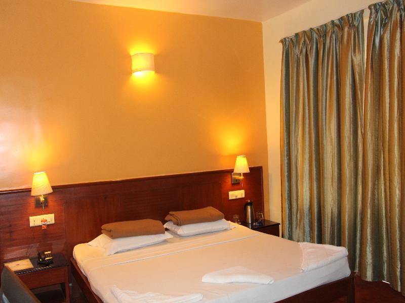Lambana Resort Calangute Exterior photo